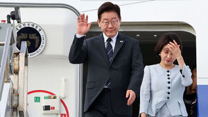 이 대통령, 샌프란 도착&hellip;미국 측 '이정후 사인볼'로 환영