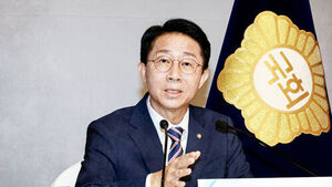 조정식 "현직 대통령 연임, 국민 선택의 문제"&hellip;야 '반발'