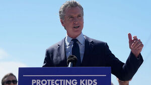 California Enacts Child AI Regulation Law Requiring Parents to Be Notified If Risks Are Detected