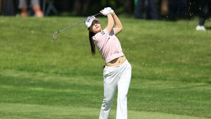 Kim Min-sun Takes Solo Lead in 3rd Round of KLPGA Hana Financial Group Championship