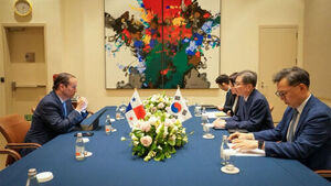 Foreign Minister Cho Hyun Holds Talks with Counterparts from Panama and Bahrain