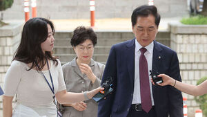'김건희에 명품 가방' 김기현 의원 징역 1년 구형&hellip;다음 달 30일 선고