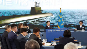 북한 "한국 핵(추진)잠수함, 핵야망 실현시킬 것" 경계