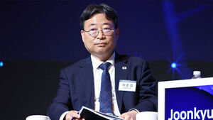 청와대 신임 정책실장에 하준경, 경제성장수석에 문신학