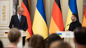 German Chancellor Makes Surprise Visit to Kyiv Amid Intensifying Russian Offensives, Announces Additional Aid