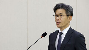 '김건희 황제조사' 검사 인사발령 후에도 관여&hellip;서울공소청장 "부적절"