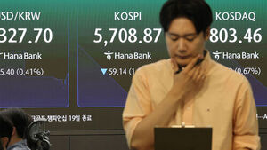 코스피, 하루 만에 3.73%↓&hellip;5500선 턱걸이