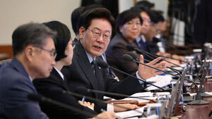 이 대통령, 청년 대상 연금 지원사업에 "신청제는 실질적 불평등"
