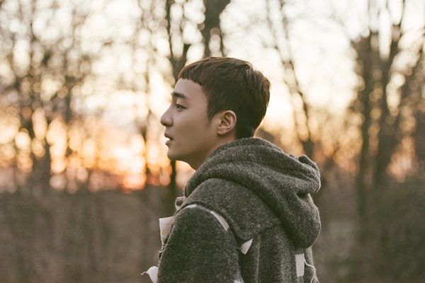 기사 대표 이미지:로이킴, 신곡 그때 헤어지면 돼 이틀째 차트 1위