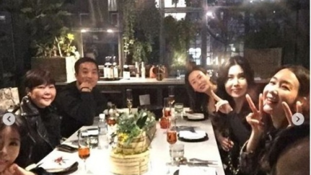 최지우