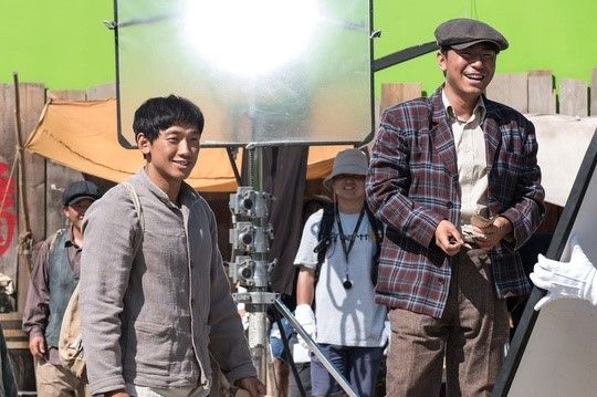 기사 대표 이미지:절친인가 앙숙인가…비X이시언, 싸우다 정들었나 봐