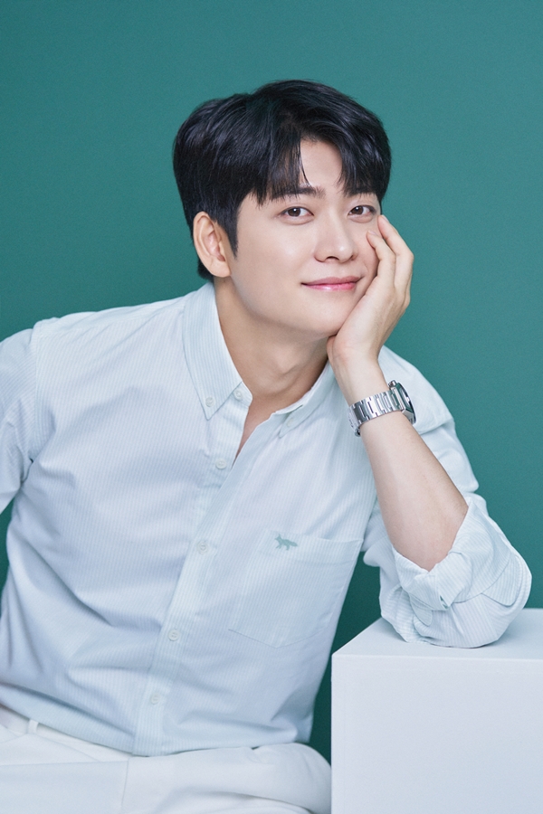 [스브수다]  조급함 없었다 …강태오, 군입대 아쉬움마저 날릴 '긍정의 힘'