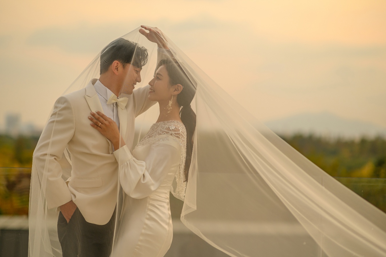 정인영 윤석현