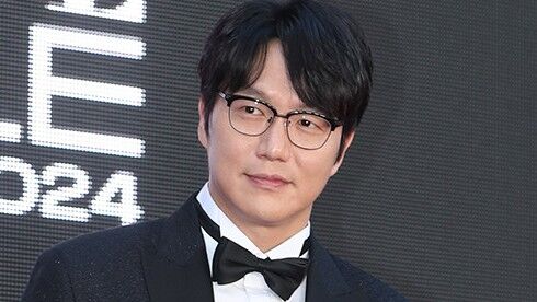 성시경도 14년째 1인 기획사 '미등록 운영'…"관련 절차 확인 중"