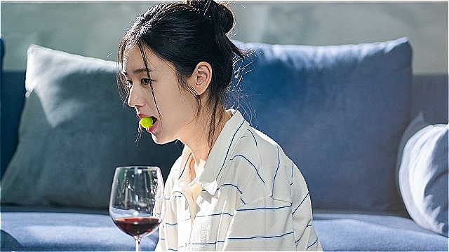 Jang Kiyong and Ahn Eun-jin’s Cozy Home Date Has Fans Swooning in ‘Dynamite Kiss’