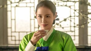 '스캔들' 손예진 "꼿꼿함 유지 어려웠지만 한국의 美 보여줄 것"