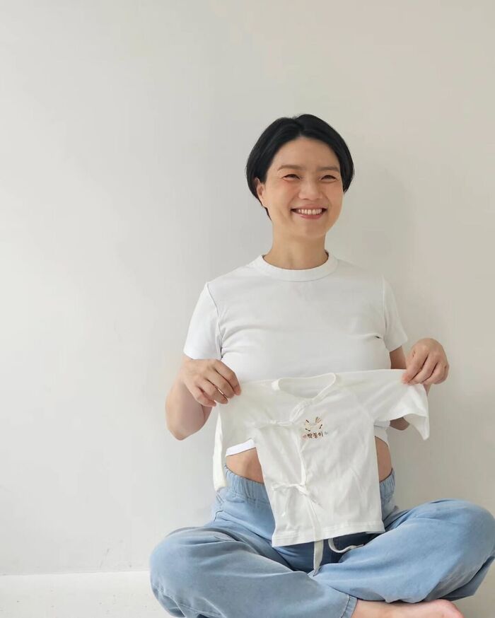 Ahn Young-mi Dismisses 'Overseas Birth' Rumors: "Second Son to be Born in Korea"