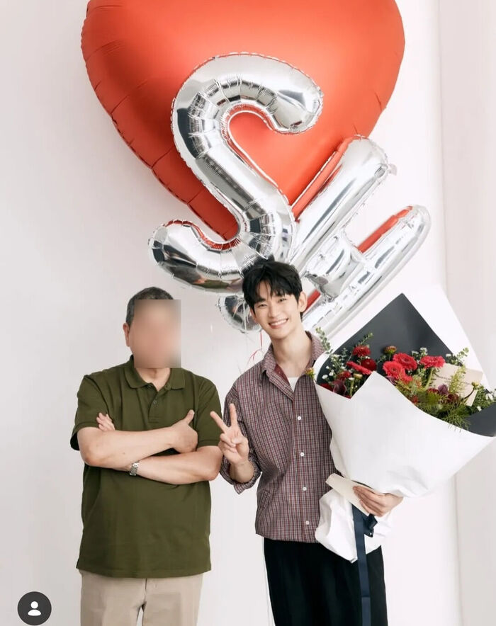 Kim Soo-hyun Resumes Activities with Philippine Brand Campaign: '1 Year and 4 Months to Find Smiles Again'