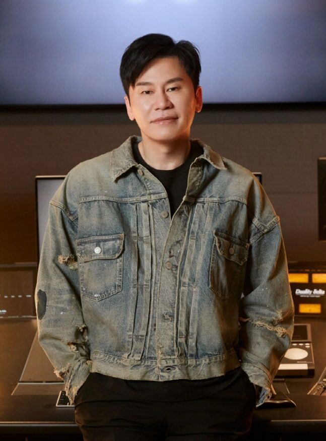 YG's Yang Hyun-suk Makes Surprise Late-Night Announcement: "Recording Demos for New Boy and Girl Groups by Year-End"