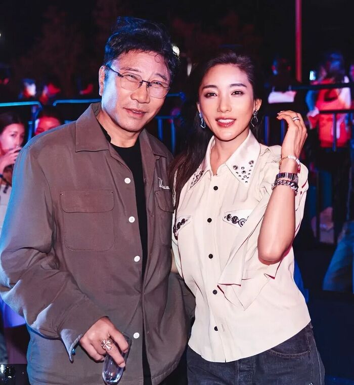 S.E.S. Bada Reveals Lee Soo-man Paid Her College Tuition After Learning of Her Family's Financial Struggles