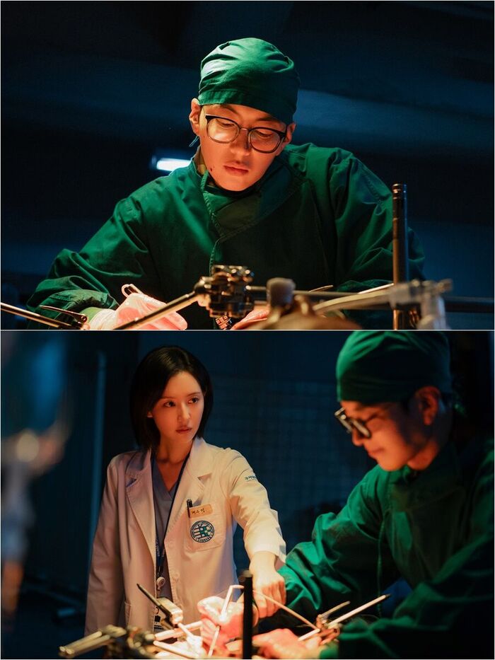 Kim Ji-won Clashes with Jang Seung-jo in 'Doctor X: Mafia in White,' Teasing Retribution for Trampled Medical Ethics