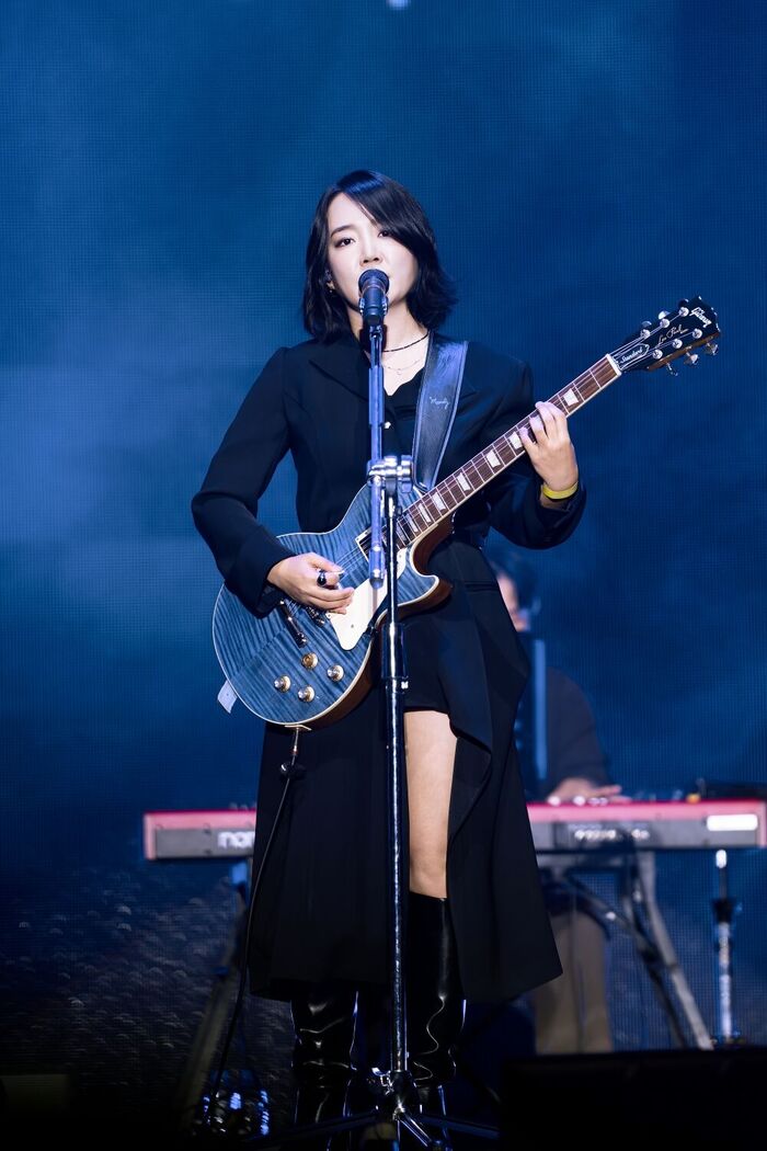 Singer YOUNHA Terminates Contract with C9 Entertainment over Unpaid Settlements, Pursues Legal Action