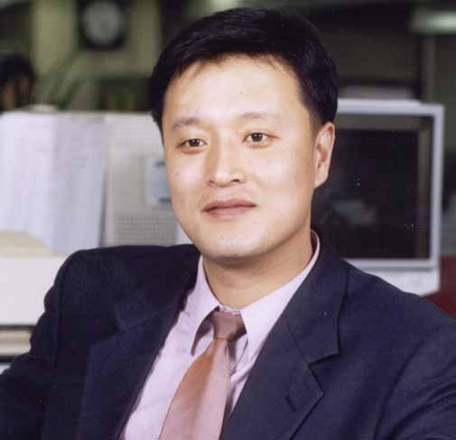 정하석 논설위원 사진