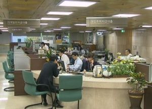 은행들 동부그룹에 담보없이 거액 대출&hellip;충당금 '비상'