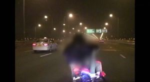 부산서 10대 오토바이 폭주족 사고&hellip;1명 중상