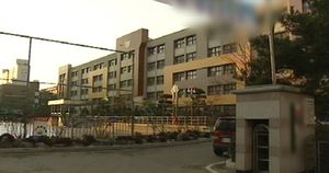 "게임중독 청소년 상담 4년간 32배 증가"