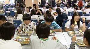 서울시장-의회의장 무상급식 두고 공방