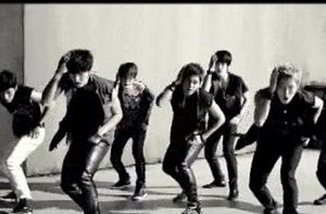 인피니트 소속사, 콘서트 취소관련 손배소 피소