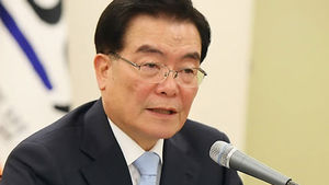 우근민 "도의회&middot;주민대표 참여 않아도 해군기지 검증"