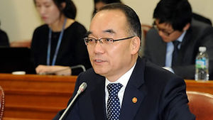 박재완 "이란산 원유수입 제한 협의 원만"