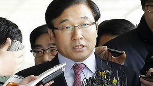 '증거인멸' 이영호ㆍ최종석 영장실질심사 출석