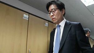 류충렬 전 관리관 "관봉 5000만 원은 장인이 마련"