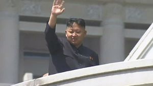 "북한 김정은, 아버지 버리고 김일성 택했다"