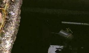 물탱크 안에 놓인 농약 3병&hellip;마을에 무슨 일이?