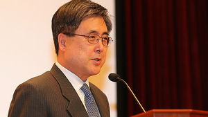 "글로벌 위기, G20 등 국제협의체로 해결해야"