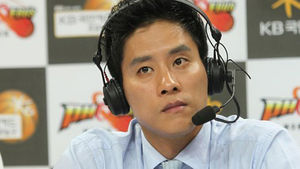 농구스타 우지원 '가정폭력' 현행범 체포됐다 풀려나
