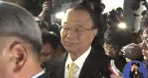 최시중 소환, 6시간째 조사중&hellip;박영준 자택 압수수색