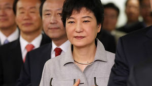 박근혜 "국민 행복하도록 최선다하겠다"