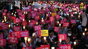 미국산 쇠고기 수입중단 요구 촛불집회 열려