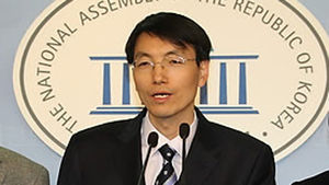 서기호, 판&middot;검사 피고인 재판에 국민참여 의무화