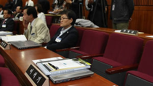 이석기&middot;김재연, 초선의원 연찬회 불참