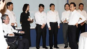 정보화전략위 "정보통신기술 규제 줄여야"
