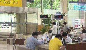 가계 빚 3년 만에 줄어&hellip;주택관련 대출 감소 영향