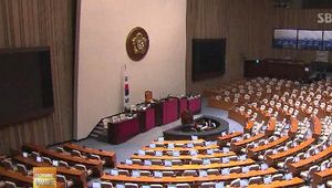 19대 국회 문 열였지만&hellip;여야, 원구성 협상 난항