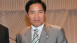 김홍복 인천중구청장 항소심 실형 2년 6월