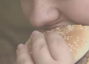 잠 모자라면 뇌에서 '패스트푸드' 신호